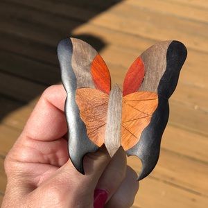 Vintage Wood Inlay Pin